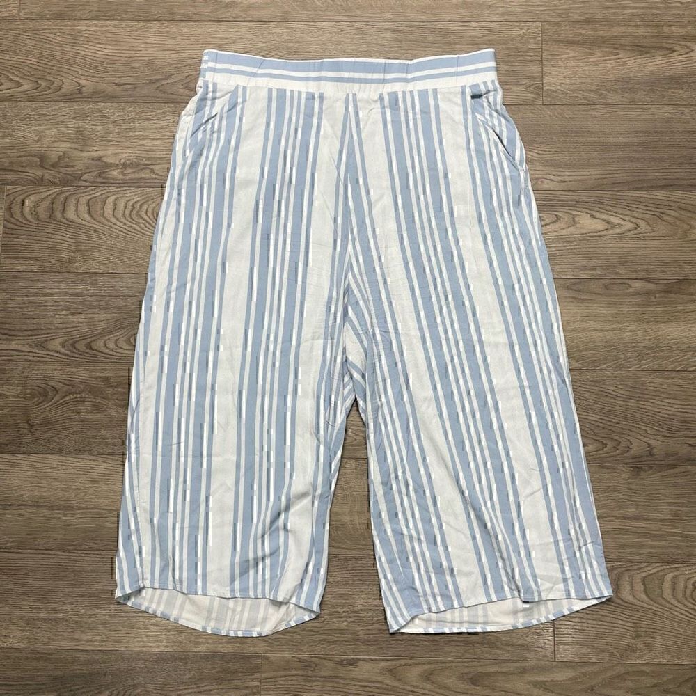 Torrid Stripe Cotton Crop Lounge Sleep Pants Size 1 Loose Fitting Wide Leg